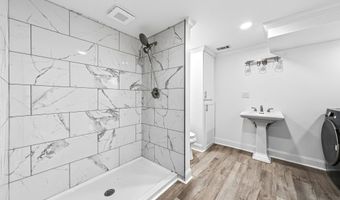 270 Pine Valley Dr, Athens, GA 30606
