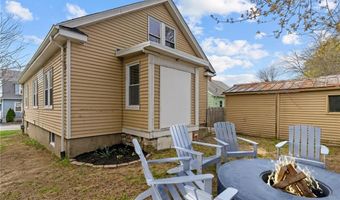 9 Lookout Ave, North Providence, RI 02911