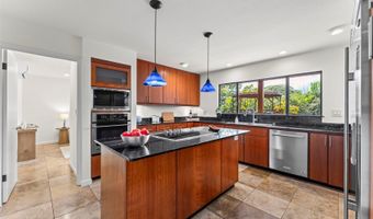 44-389 Kaneohe Bay Dr, Kaneohe, HI 96744
