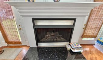 7538 MORNINGSIDE Dr NW, Washington, DC 20012