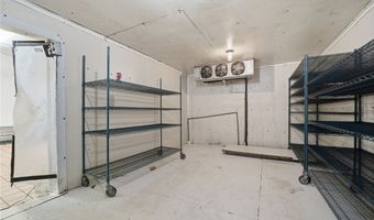 380 E Main, Andover, OH 44003