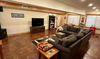 1428 Meadow Dr, Arnold, CA 95223