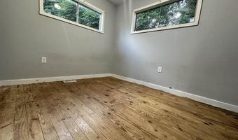 736 Maple St, Auburn, KY 42206