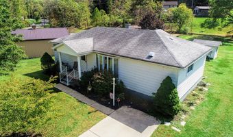 8075 Loop Rd, Alexandria, PA 16611