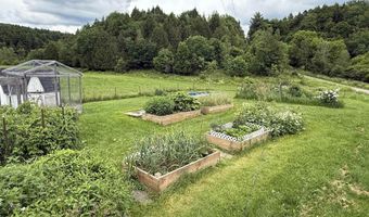 1823 Lost Nation Rd, Bakersfield, VT 05448
