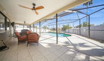 6503 SANTIAGO Ct, Apollo Beach, FL 33572