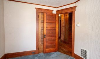 13522 North Rd, Alden, NY 14004
