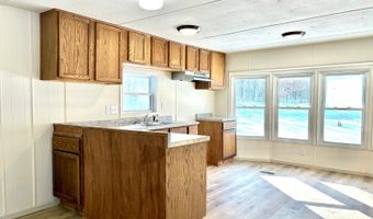 556 Poppy Ln, Altoona, WI 54720