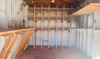 1223 King Henry Dr, Ocean Springs, MS 39564