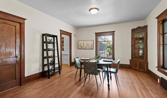 126 YALE St, Green Bay, WI 54303