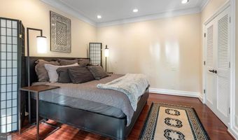 2639 GREENBRIAR Ln, Annapolis, MD 21401