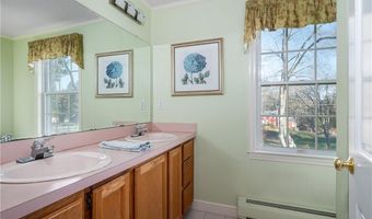 94 Abbott Run Valley Rd, Cumberland, RI 02864