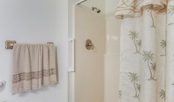 133 Myrtle St, Biloxi, MS 39530