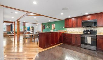 1 Tupperware Dr 138, North Smithfield, RI 02896