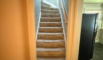 164 7th St, Bangor, ME 04401