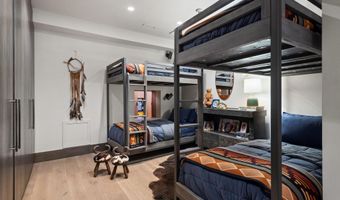 62 Bennett Ct, Aspen, CO 81611