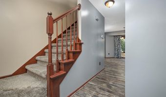 2312 Northgate Blvd, Auburn, IN 46706