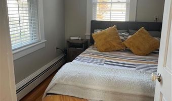 51 Annandale Rd 2, Newport, RI 02840