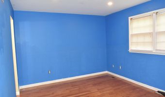 4557 KING EDWARD Ct, Annandale, VA 22003