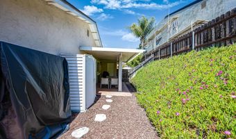 6809 Lipmann St, San Diego, CA 92122