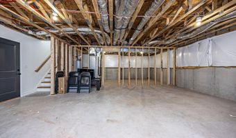107 Springhill Dr, Bardstown, KY 40004