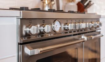 454 DEER Rd, Bedford, WY 83112