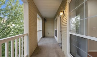4551 STRUTFIELD Ln 4403, Alexandria, VA 22311