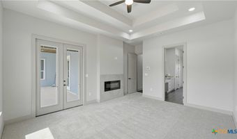 731 County Road 356, Adkins, TX 78101