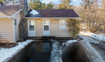 54207 New York 30, Roxbury, NY 12474