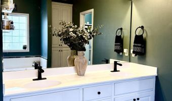 189 Oak Grove Dr, Brandon, MS 39047