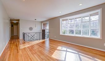 6417 EARLHAM Dr, Bethesda, MD 20817