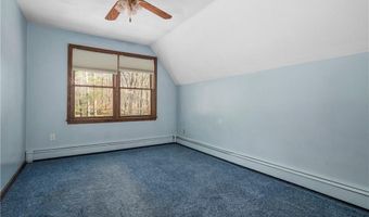 5 Lincoln Dr, North Smithfield, RI 02896
