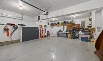 319 Grandeur Ln, Box Elder, SD 57719