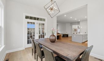 333 Crest Ln, Adams Twp., PA 16046