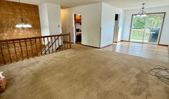 811 SUNSET Dr, Antigo, WI 54409