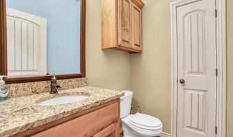 3808 Heritage Trl, Altus, OK 73521