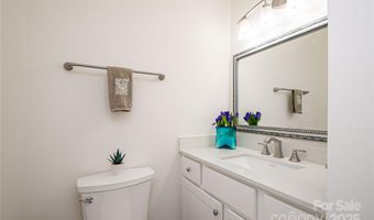 7111 Sythe Ct, Charlotte, NC 28226