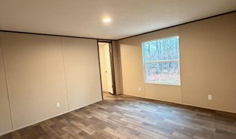 136 Carlton Dr, Batesburg Leesville, SC 29006