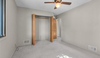 7765 157th St W, Apple Valley, MN 55124