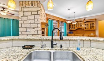 10 NW Sage Cir, Andrews, TX 79714