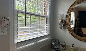 102 Mockingbird Ln, Arkadelphia, AR 71923