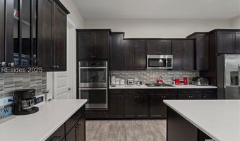 56 Carolina Oaks Ave, Bluffton, SC 29909