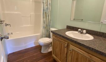 123 Sparrow Dr, Augusta, ME 04330