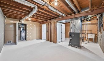 2027 40th Ave, Alden, WI 54020