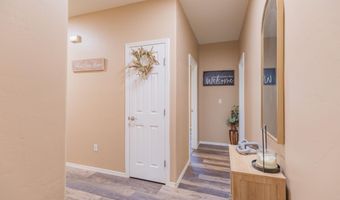 241 Burnage Ln, Alamogordo, NM 88310
