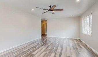 1701 Hoffman Dr NE, Albuquerque, NM 87110