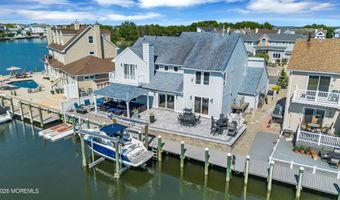 26 Jib Ct, Bayville, NJ 08721