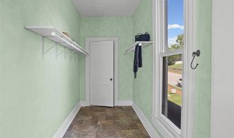 437 E 4th St, Alton, IL 62002