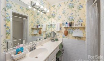 868 Cabin Flats Rd, Balsam, NC 28707