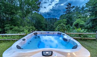 127 New Hampshire Route 16A, Bartlett, NH 03812